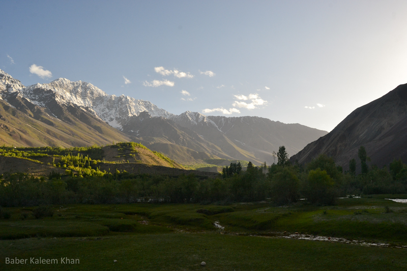 Illustration for article titled Life Around The Karakoram Highway